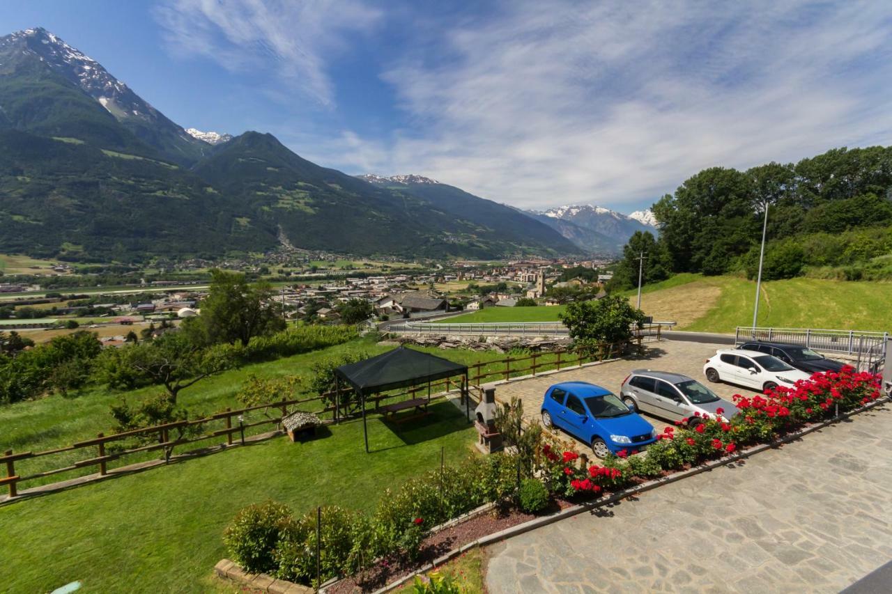 Ferienwohnung Vistarelax Aosta Exterior foto