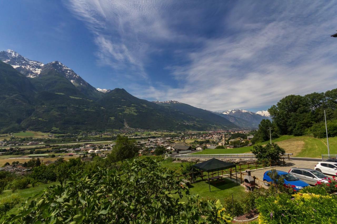 Ferienwohnung Vistarelax Aosta Exterior foto
