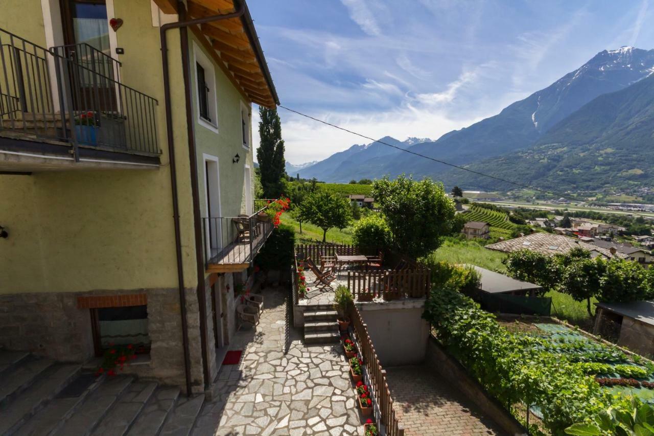 Ferienwohnung Vistarelax Aosta Exterior foto