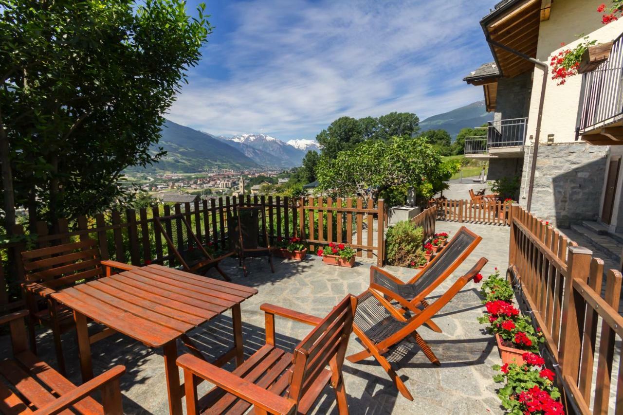 Ferienwohnung Vistarelax Aosta Exterior foto