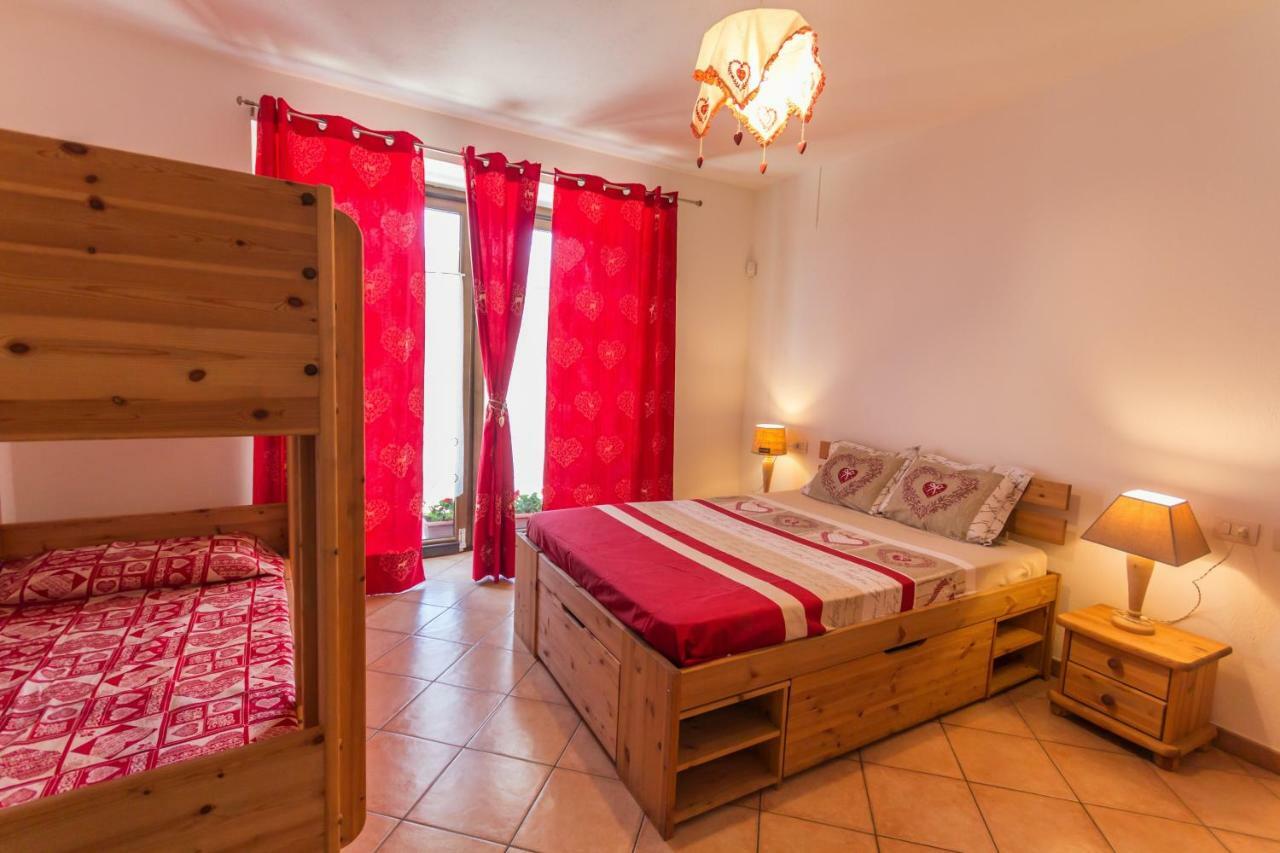 Ferienwohnung Vistarelax Aosta Exterior foto