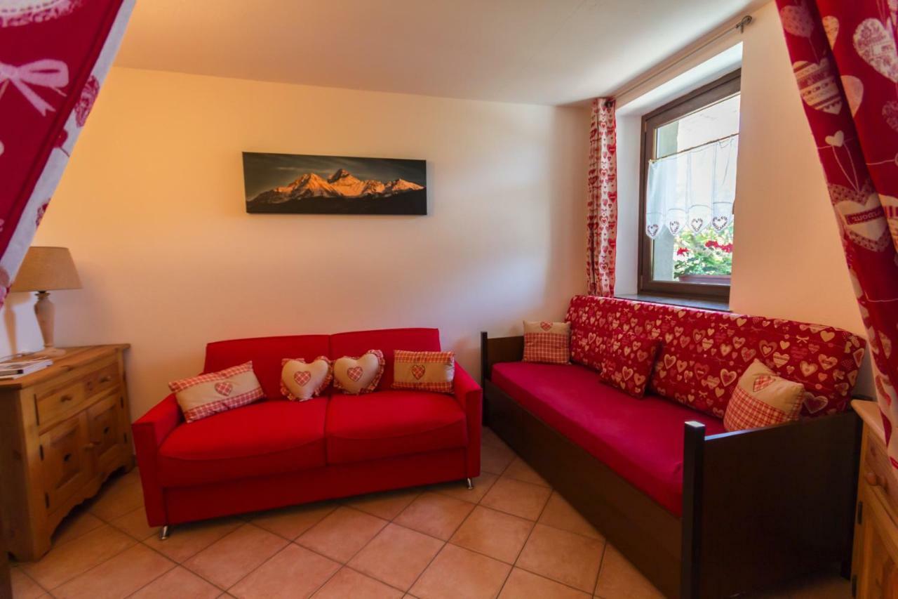 Ferienwohnung Vistarelax Aosta Exterior foto
