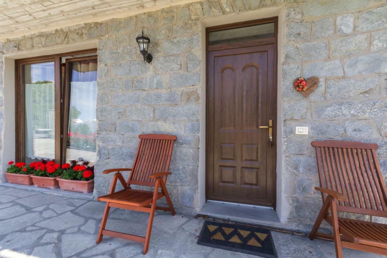 Ferienwohnung Vistarelax Aosta Exterior foto