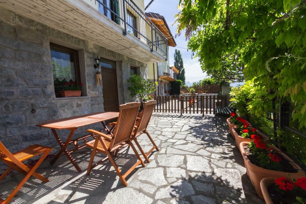 Ferienwohnung Vistarelax Aosta Exterior foto