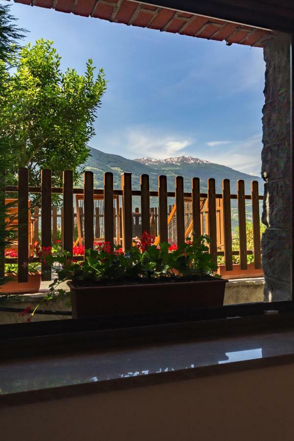 Ferienwohnung Vistarelax Aosta Exterior foto