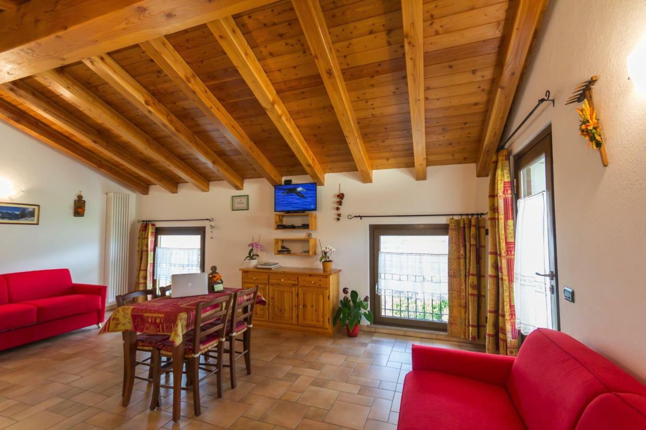 Ferienwohnung Vistarelax Aosta Exterior foto