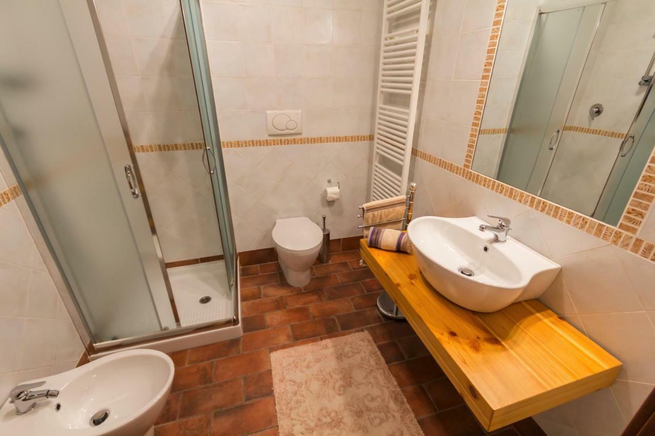 Ferienwohnung Vistarelax Aosta Exterior foto