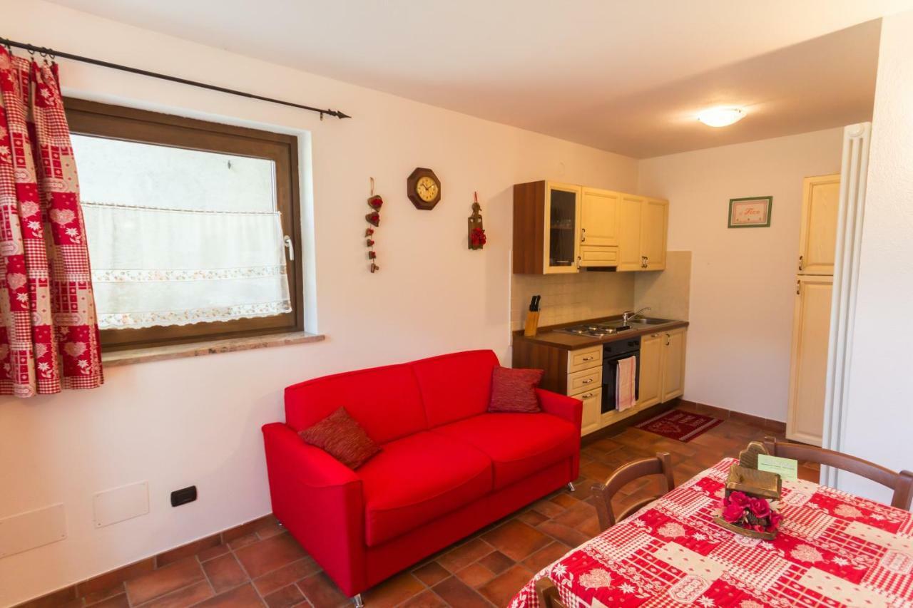 Ferienwohnung Vistarelax Aosta Exterior foto